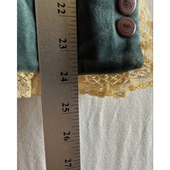 Juicy Couture Blazer Womens 2 Velvet Fitted Lace Cuffs USA 12371 Jacket - Picture 7 of 7